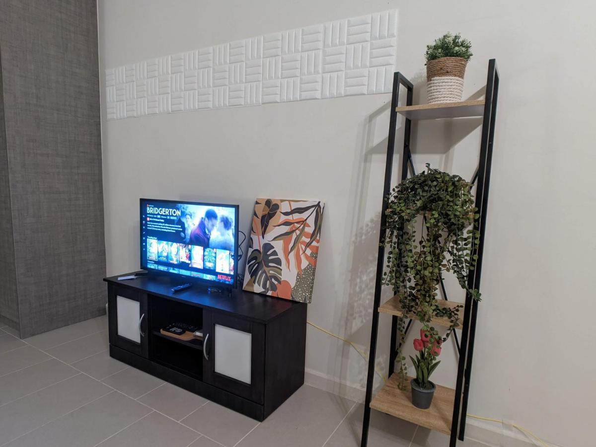 Urban Solitude At Tamarind Suite Сиберджая Екстериор снимка