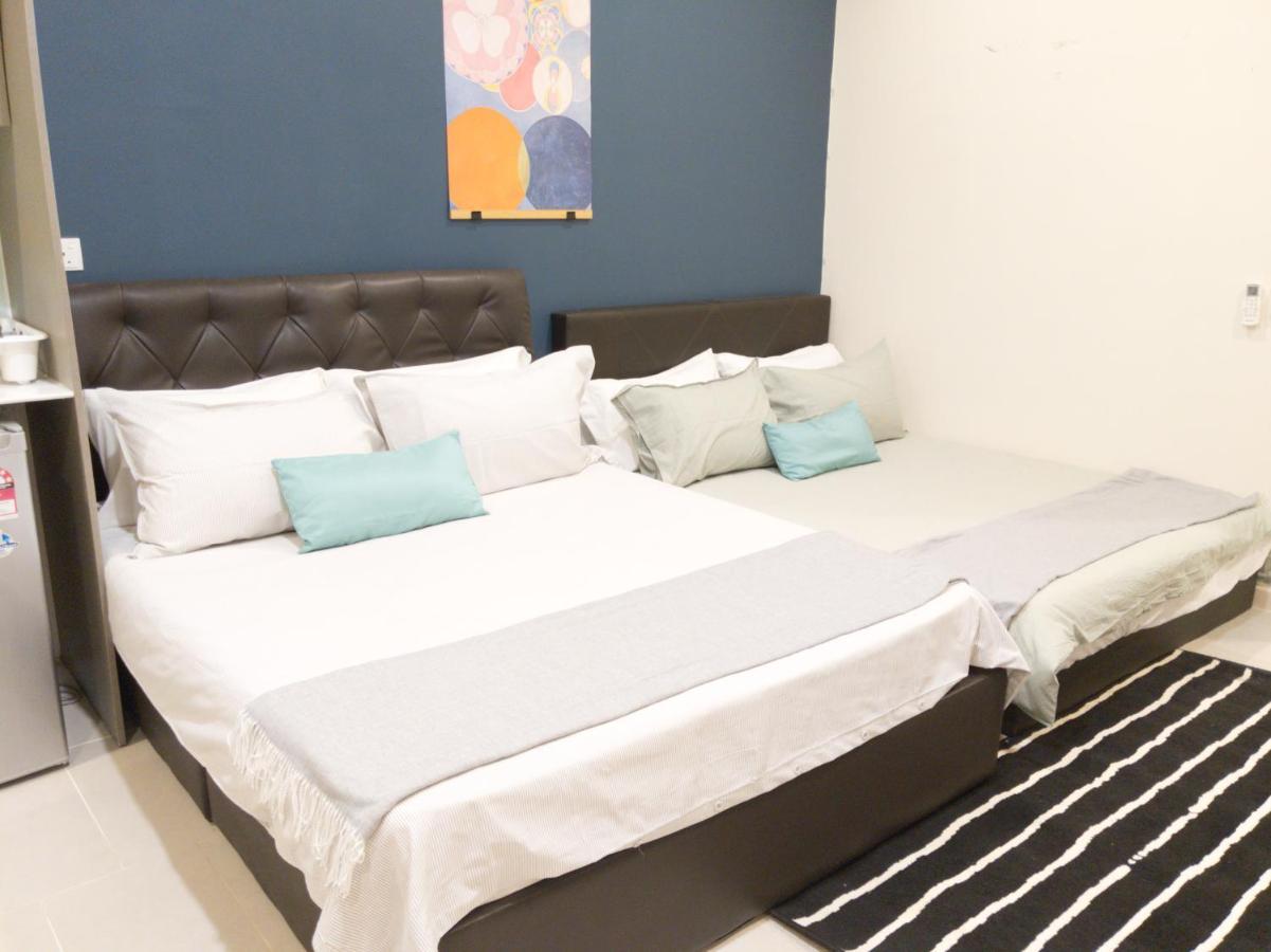 Urban Solitude At Tamarind Suite Сиберджая Екстериор снимка