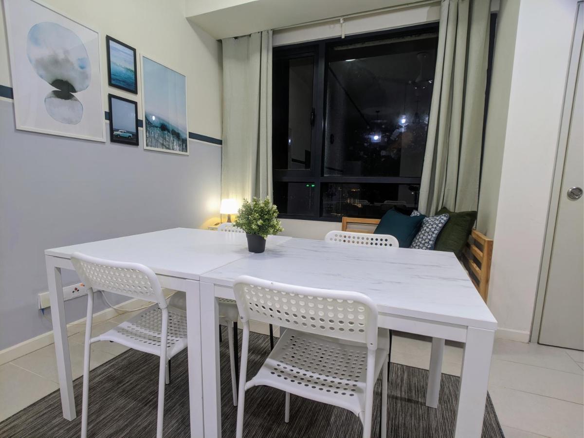 Urban Solitude At Tamarind Suite Сиберджая Екстериор снимка